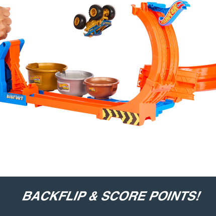 Hot Wheels Monster Trucks Loop-and-Flip Playset