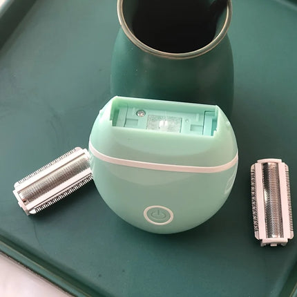 Battery powered stainless steel blade electric shaver