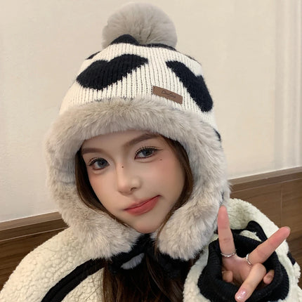Women’s Heart Pom-Pom Beanie