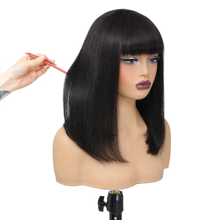 Perruque Bob courte lisse avec frange – Cheveux humains 180 %